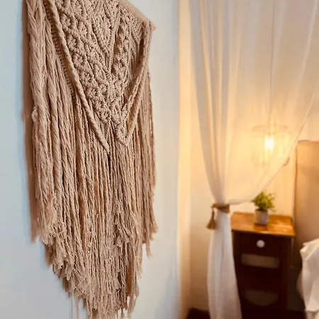 卡萨鲁伊洛佩兹酒店 招待所 2*